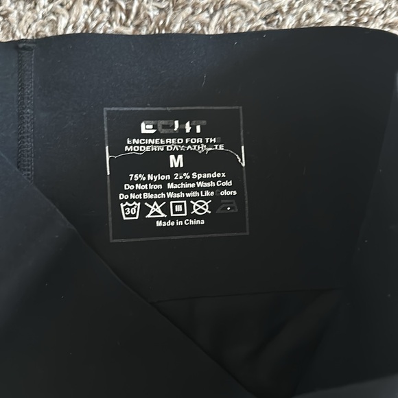 ECHT black leggings size medium - Picture 3 of 4
